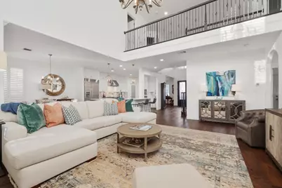 11208 Woodland Hills Trail, Austin, TX 78732 - Photo 4