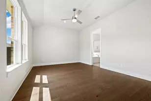 8208 Bouvreuil Dr, Austin, TX 78738 - Photo 18