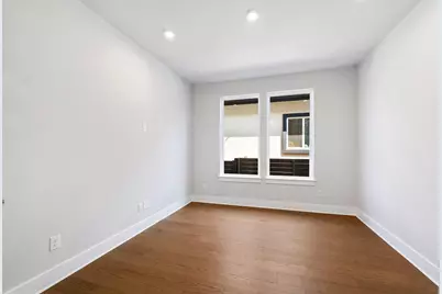 8208 Bouvreuil Drive, Austin, TX 78738 - Photo 10