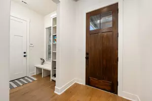 510 E 7th St, Georgetown, TX 78626 - Photo 4