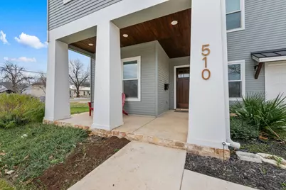 510 E 7th Street, Georgetown, TX 78626 - Photo 2