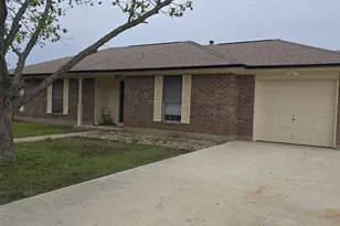 125 Kelly Ln, Buda, TX 78610 - Photo 2
