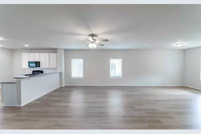 508 Bobcat Creek Drive, Jarrell, TX 76537 - Photo 4