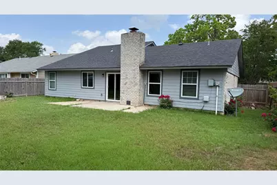 1307 Wroxton Way, Round Rock, TX 78664 - Photo 2