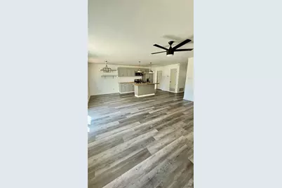 1307 Wroxton Way, Round Rock, TX 78664 - Photo 10