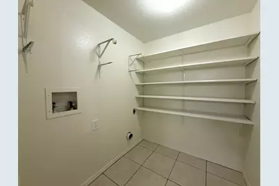 900 W Village Lane, Austin, TX 78758 - Photo 16