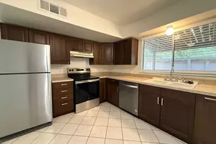 900 W Village Ln, Austin, TX 78758 - Photo 4