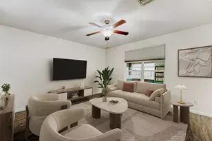 13616 Ulysses S Grant St, Manor, TX 78653 - Photo 4