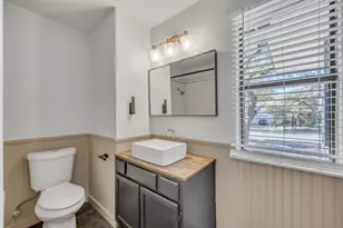 8102 Tuscarora Trail, Austin, TX 78729 - Photo 24