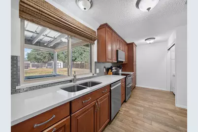 314 Horsethief Trail, Manchaca, TX 78652 - Photo 6