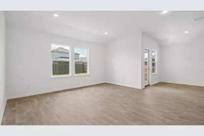598 Globe Mallow Circle, Kyle, TX 78640 - Photo 6