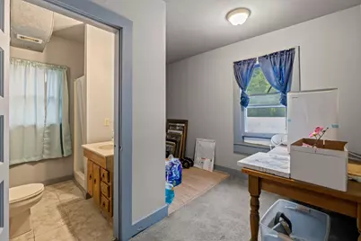 2117 E Cesar Chavez Street, Austin, TX 78702 - Photo 14
