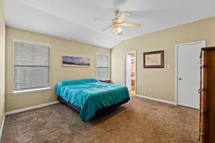 243/245 Marvin Cove, Hutto, TX 78634 - Photo 10