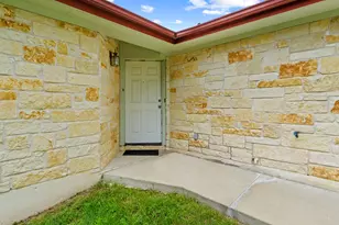 243/245 Marvin Cove, Hutto, TX 78634 - Photo 2