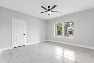 105 Haliimaile Ln, Bastrop, TX 78602 - Photo 24