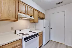 11900 Alpheus Ave, Austin, TX 78759 - Photo 8