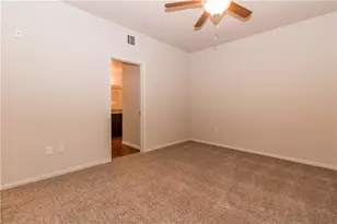 1401 E 4th St, Austin, TX 78702 - Photo 4