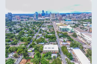 1401 E 4th Street #207, Austin, TX 78702 - Photo 6