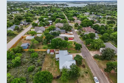 128 W Persimmon Drive, Marble Falls, TX 78654 - Photo 16