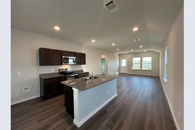 314 Randall Place, Rockdale, TX 76567 - Photo 4