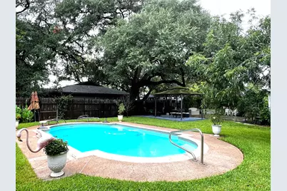 504 South Franklin, La Grange, TX 78945 - Photo 26