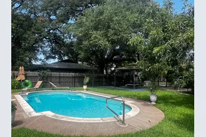 504 South Franklin, La Grange, TX 78945 - Photo 24