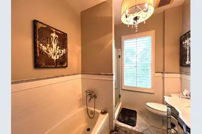 504 South Franklin, La Grange, TX 78945 - Photo 12