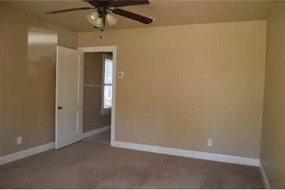 2616 E 3rd Street, Austin, TX 78702 - Photo 8