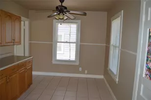 2616 E 3rd St, Austin, TX 78702 - Photo 10