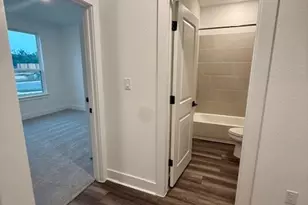 165 Jarred Bryant Ave, Kyle, TX 78640 - Photo 4