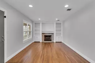 202 E 18th St, Georgetown, TX 78626 - Photo 4