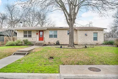 202 E 18th Street, Georgetown, TX 78626 - Photo 1