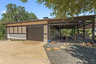 180 Ironstone Rd, Smithville, TX 78957 - Photo 36