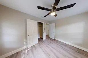 8700 Parkfield Dr, Austin, TX 78758 - Photo 18