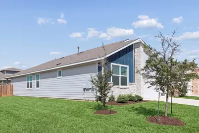 135 Shawii Pass, Leander, TX 78641 - Photo 2