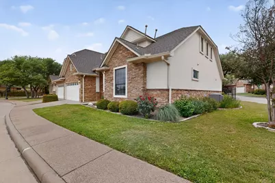 13933 Ashton Woods Circle #71, Austin, TX 78727 - Photo 2