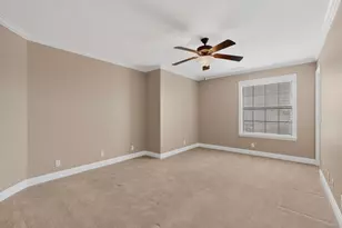 13933 Ashton Woods Cir, Austin, TX 78727 - Photo 22