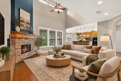 13933 Ashton Woods Circle #71, Austin, TX 78727 - Photo 2