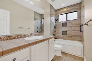 13933 Ashton Woods Cir, Austin, TX 78727 - Photo 20