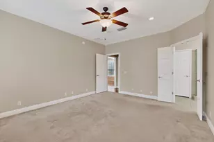 13933 Ashton Woods Cir, Austin, TX 78727 - Photo 14
