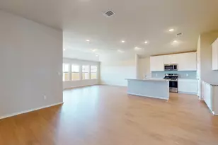 13701 Warnock Trl, Manor, TX 78653 - Photo 2