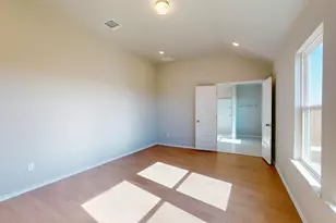 13701 Warnock Trl, Manor, TX 78653 - Photo 18