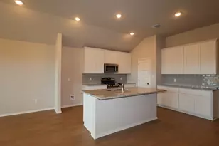 13701 Warnock Trl, Manor, TX 78653 - Photo 4