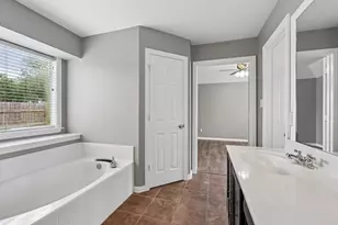 116 Justin Leonard Dr, Round Rock, TX 78664 - Photo 32