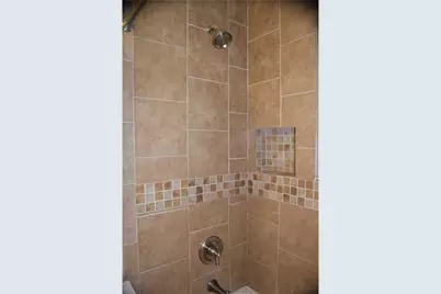 7611 Eastcrest Drive, Austin, TX 78752 - Photo 10