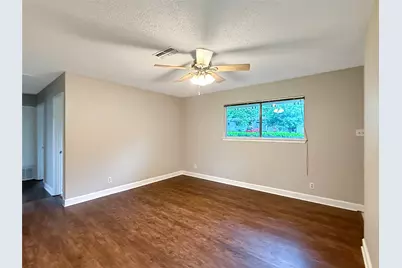 7611 Eastcrest Drive, Austin, TX 78752 - Photo 4