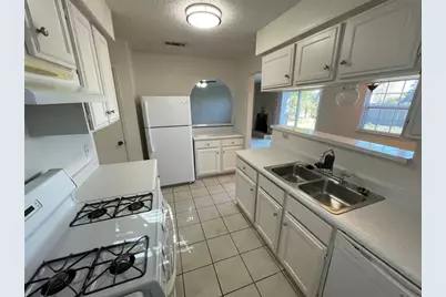 12013 Swallow Drive, Austin, TX 78750 - Photo 14