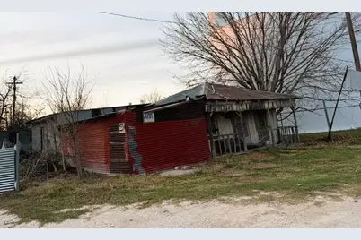 431 SW Front Street, Bartlett, TX 76511 - Photo 4