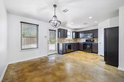 4512 Senda Lane, Austin, TX 78725 - Photo 4