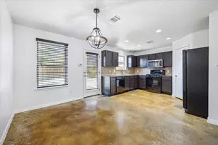 4512 Senda Ln, Austin, TX 78725 - Photo 4